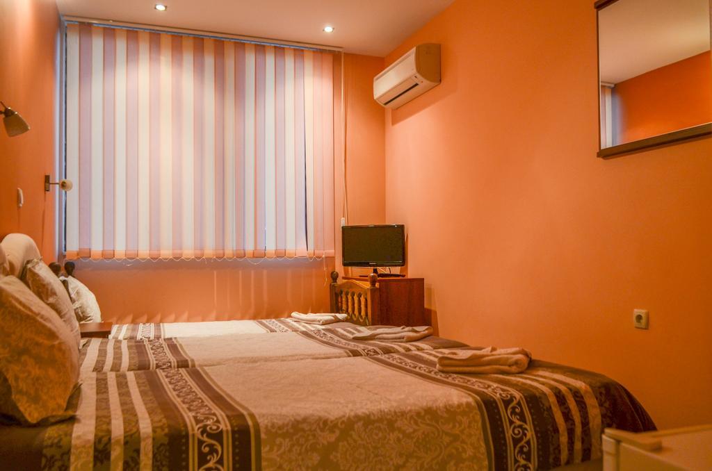 Guest House Ivel 사파레바바냐 외부 사진